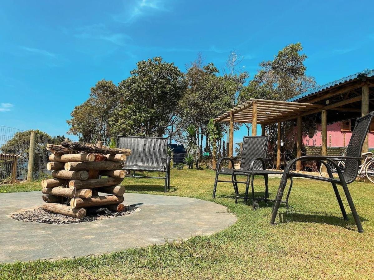 Macondo Chales Lavras Novas Luaran gambar
